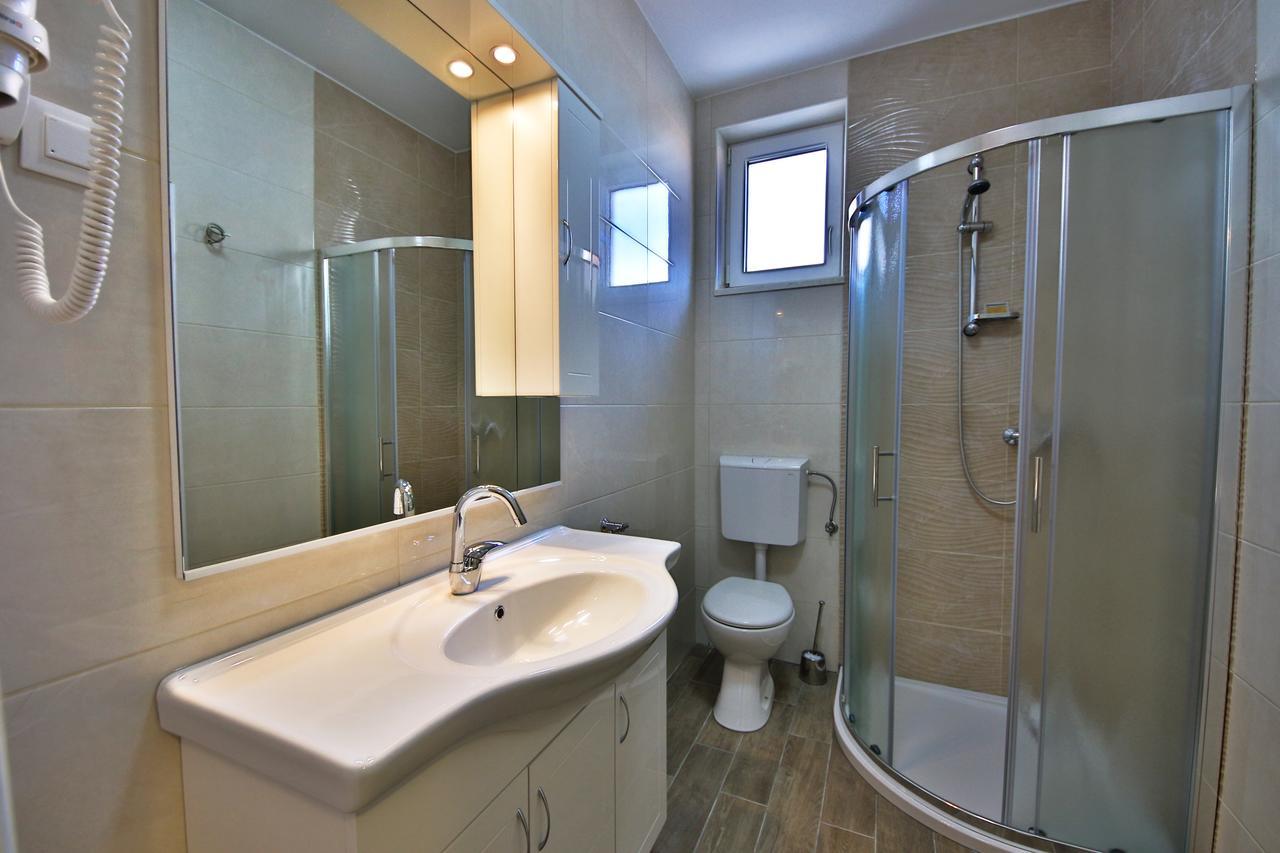 B&B Ave Maria Vrpolje Екстер'єр фото