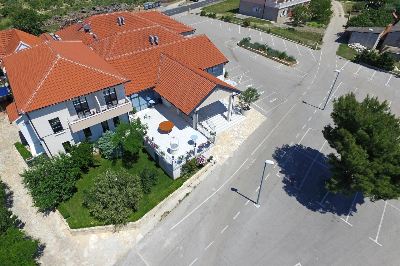 B&B Ave Maria Vrpolje Екстер'єр фото