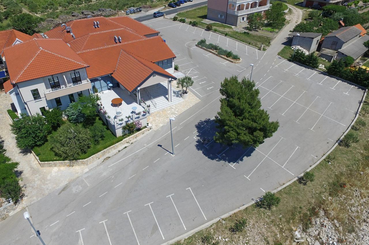 B&B Ave Maria Vrpolje Екстер'єр фото
